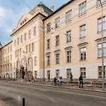 Skau Dunajska 58A Apt3